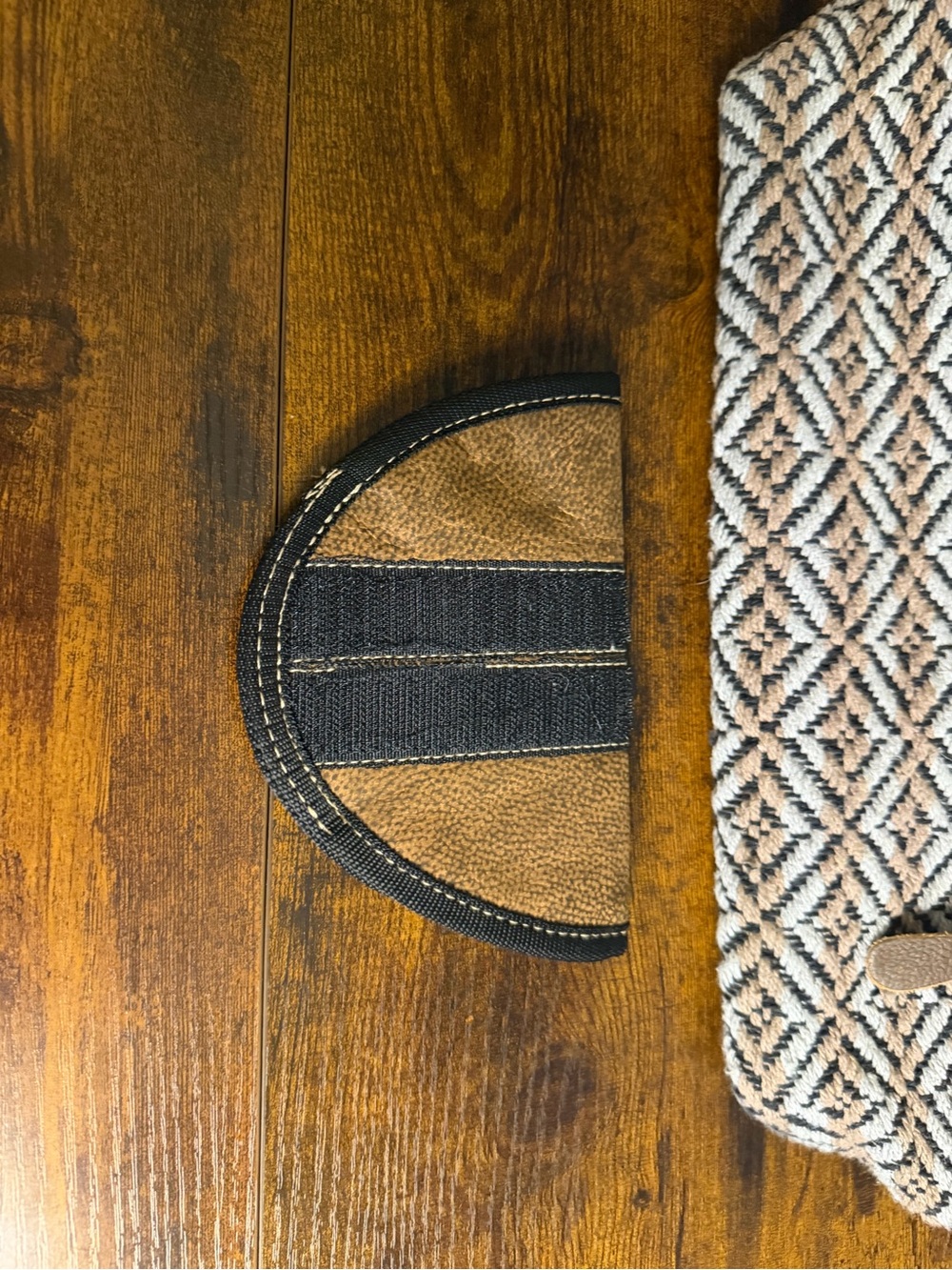 Concealed carry Myra Bag Woven Tapestry Tote - Picture 7 of 7